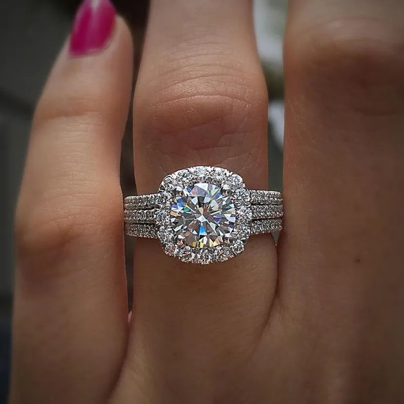 Luxury Diamond Ring