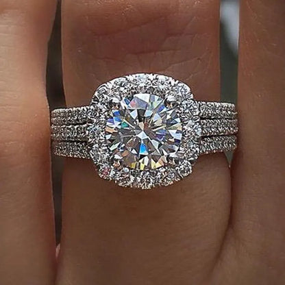 Luxury Diamond Ring