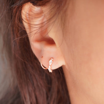 Sleek Arc Spiral Hoop Twist Earrings